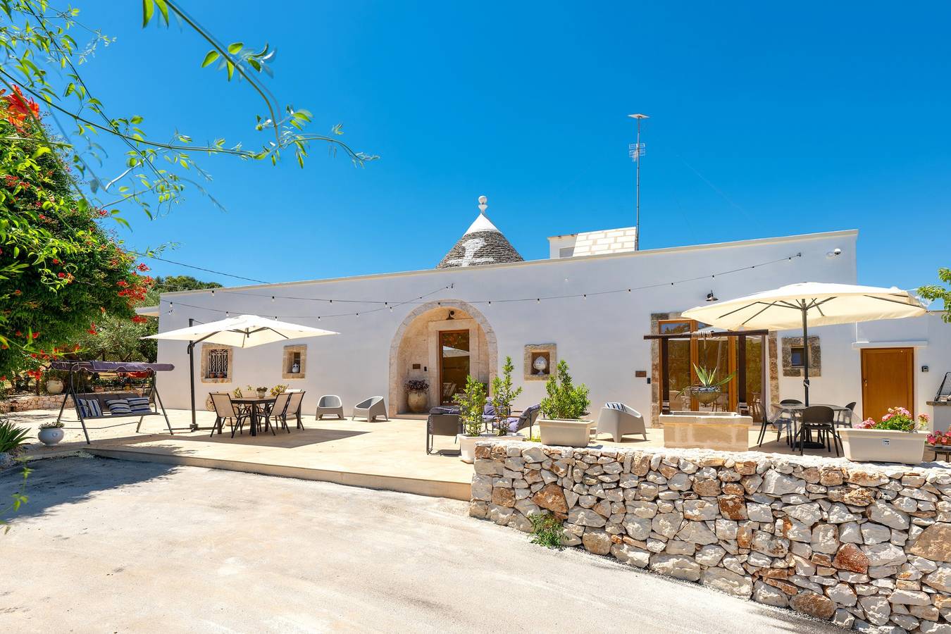 Geheel appartement, Suite 'Masseria Latorre - Antica Lamia' met Tuin, Wi-Fi en Airconditioning in Locorotondo, Provincie Bari