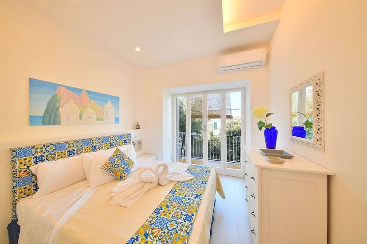 Appartement entier, Apartment Casa Suite Teresa, center of Forio, Ischia in Ischia