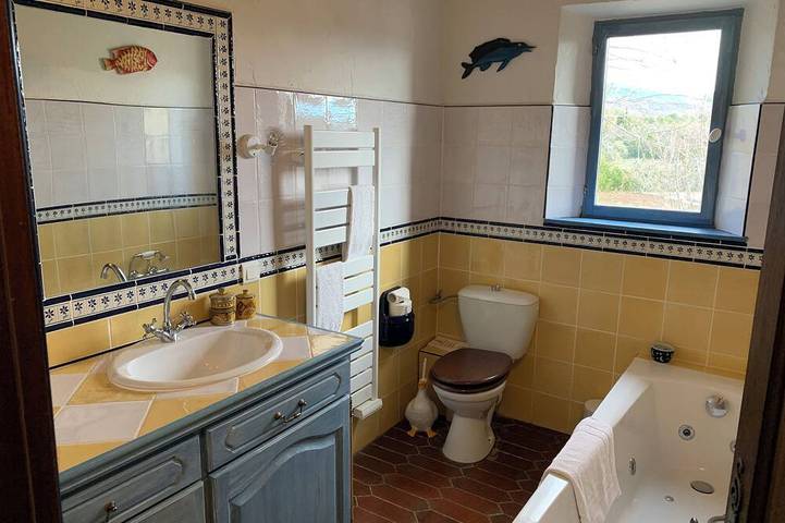 Ganze Wohnung, Chambre D'hôtes et Petit Déjeuner D'exceptionnel in Tourrettes, Draguignan Region