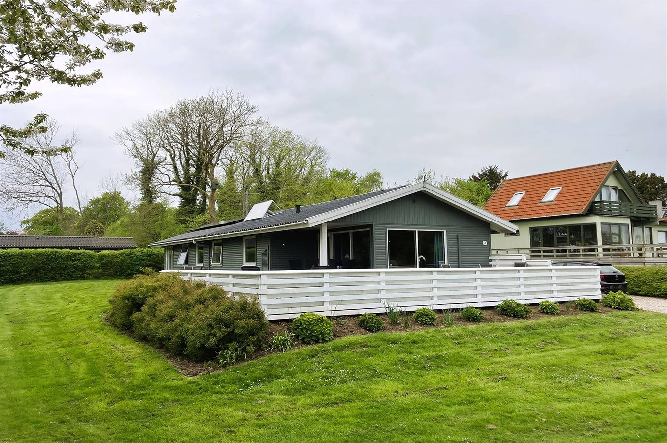 Pet friendly home in Humble with sauna in Bukkemose, Humble