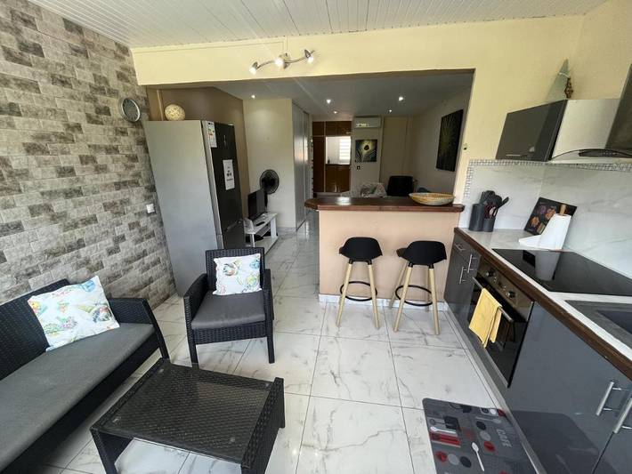 Gîte pour 4 personnes, avec vue sur le lac ainsi que balcon et vue dans Port De Saint Francois - 4