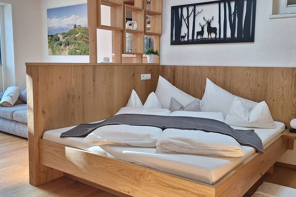 Ganze Wohnung, Modernes Wohlfühl-Studio **** für 2 Personen Nähe Innsbruck mit Terrasse in Tuxer Alpen, Lans