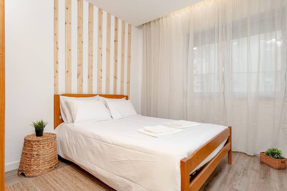 Ganze Wohnung, Cozy Retreat in the Southbank of Lisbon in Corroios, Halbinsel von Setúbal