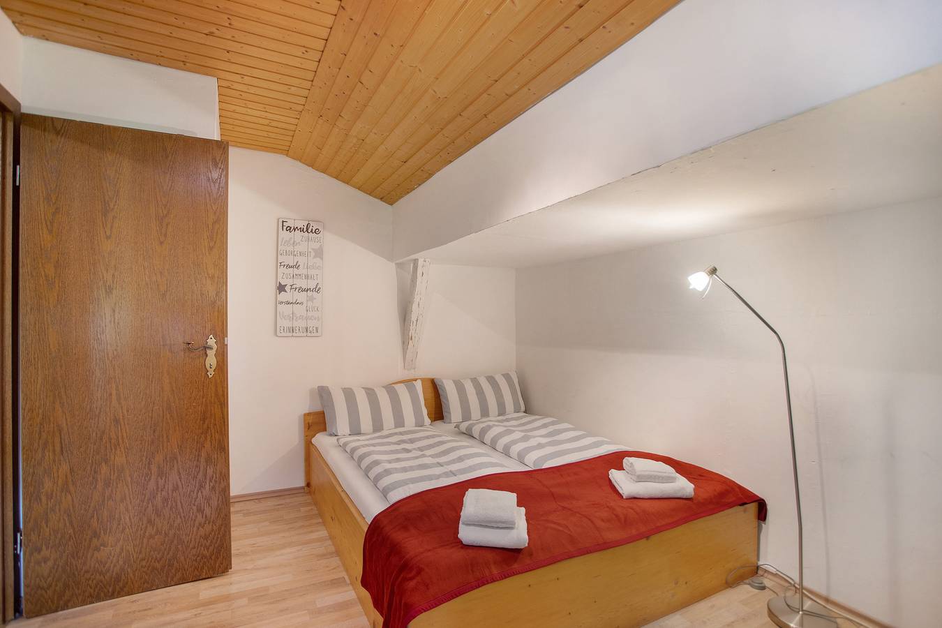Ferienwohnung 'Wohnung 8' mit Gemeinschaftsterrasse und Wlan in Bayrischzell, Bayerische Alpen