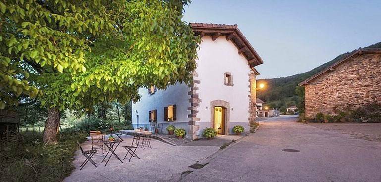 Maison de campagne pour 3 personnes, avec Terrasse et Vue à Erro