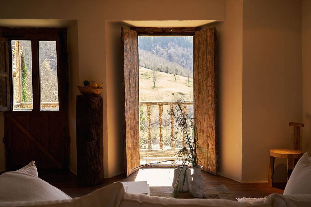 Apartamento entero, Apartamentos Rurales Solo Palacio. Entorno Exclusivo en mitad de la naturaleza. in Llanuces, Quirós