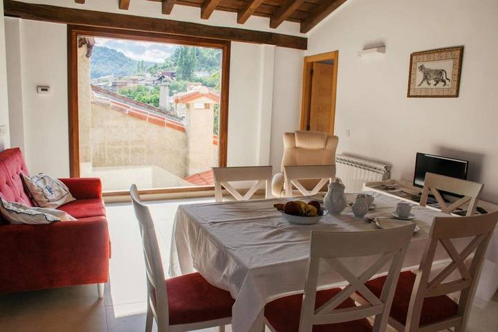 Location de vacances pour 10 personnes, avec vue et balcon à Mogarraz - 3