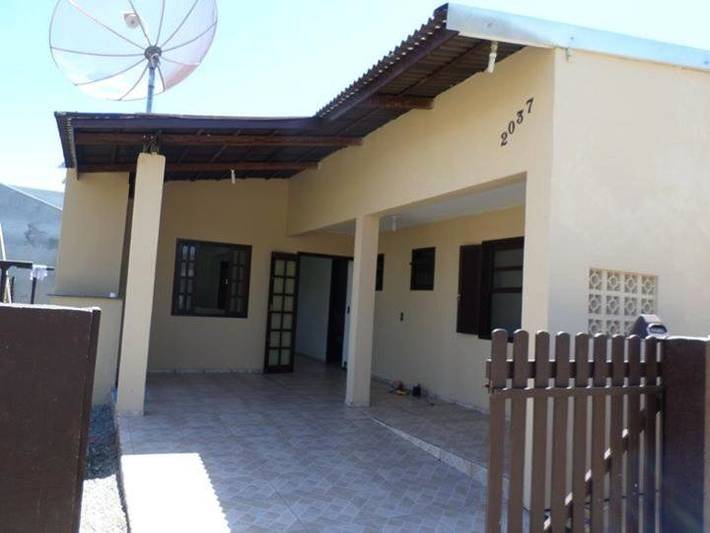 Casas e apartamentos de temporada para 10 pessoas, com jardim, com animais de estimação em Itapoá