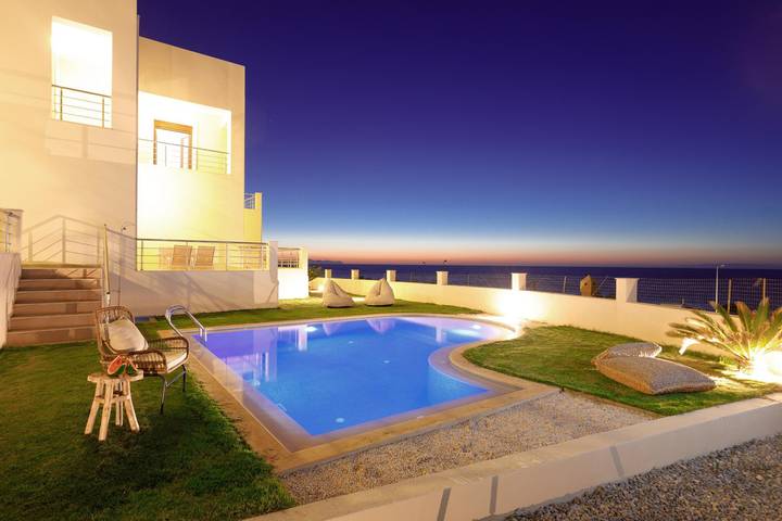 Holiday rental for 6 people, with ocean view and garden in Rethymnon