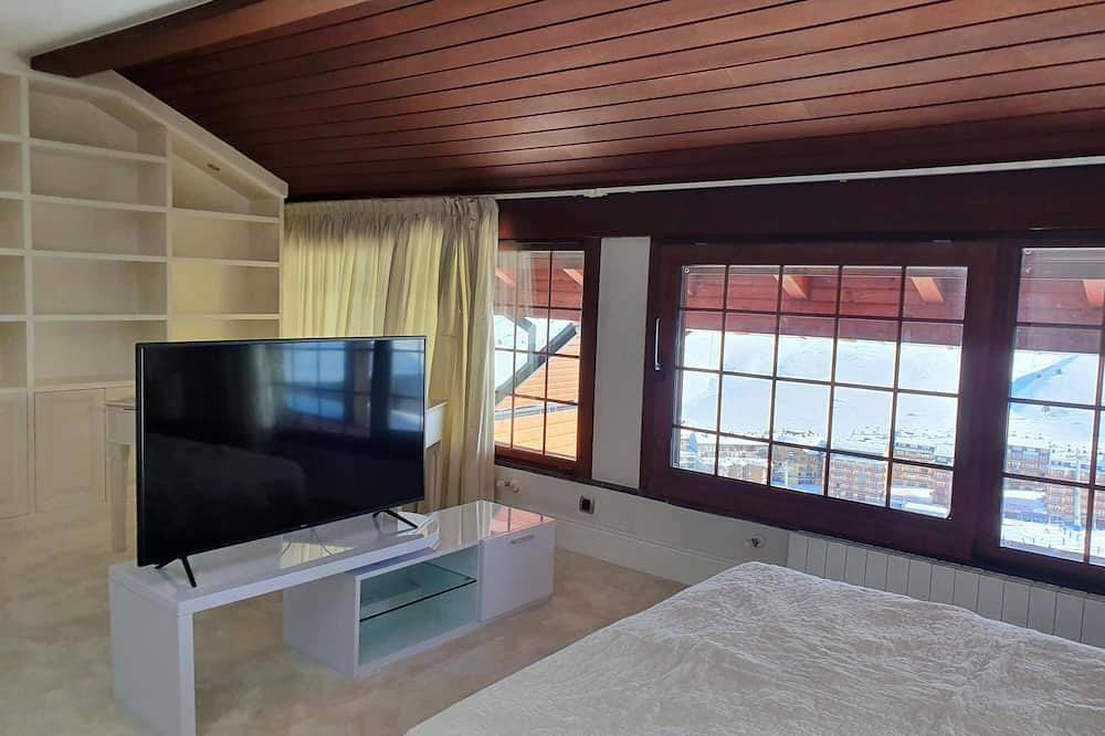 Chalet Rosa De Neu 121- 17 pax- pistes--008054- Pas de la Casa in Pas de la Casa, Grandvalira