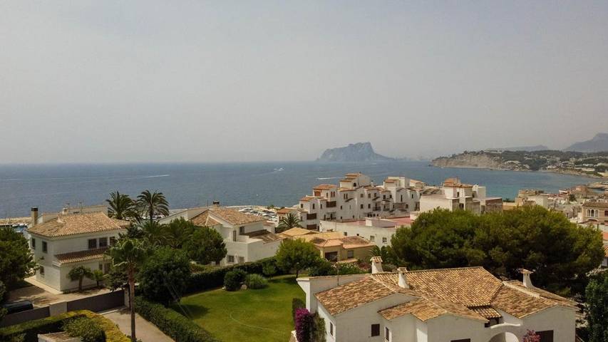 Villa für 10 Personen, mit Garten und Ausblick sowie Pool, mit Haustier in Moraira - 2