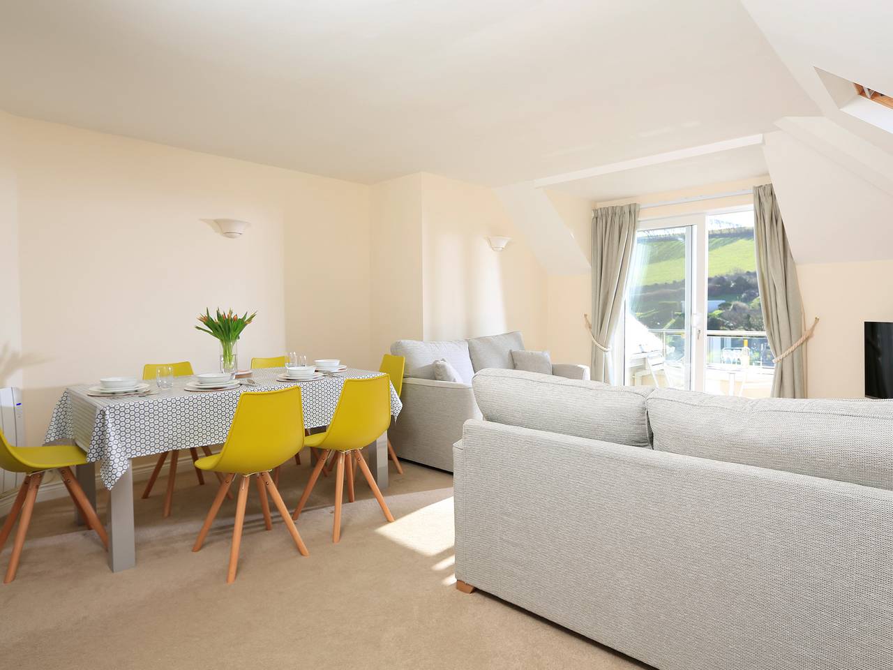 6 Chichester Court in South Huish, Hope Cove