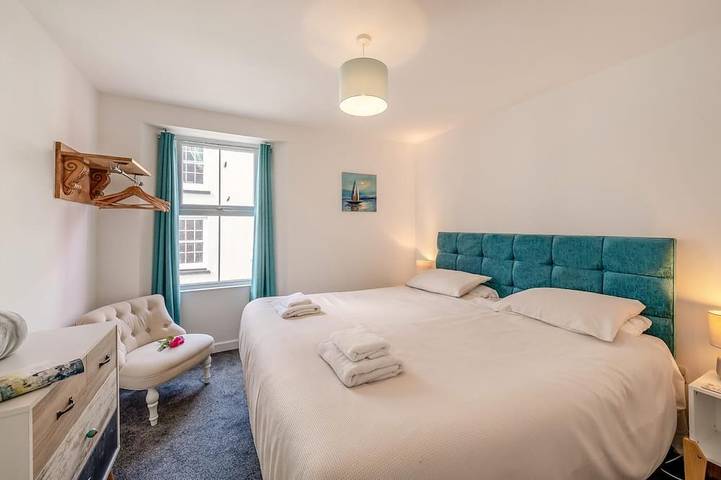 2 Bed in Brixham in Brixham, Torbay