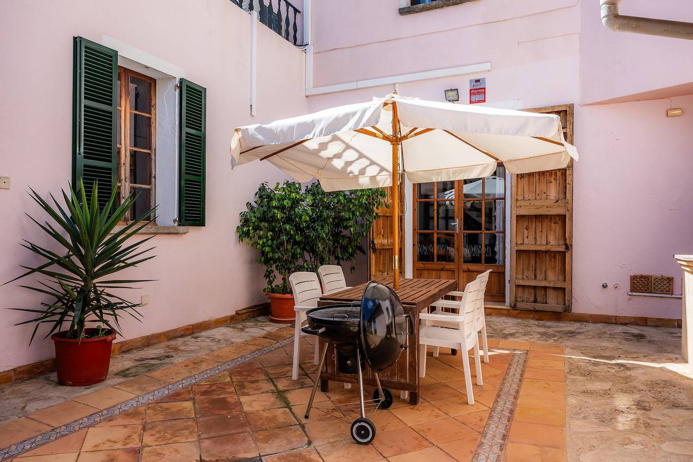 Ganze Wohnung, Ferienwohnung 'Can Seno En Santa Margalida' mit Privatterrasse, Wi-Fi und Klimaanlage in Santa Margalida, Mallorca Norden
