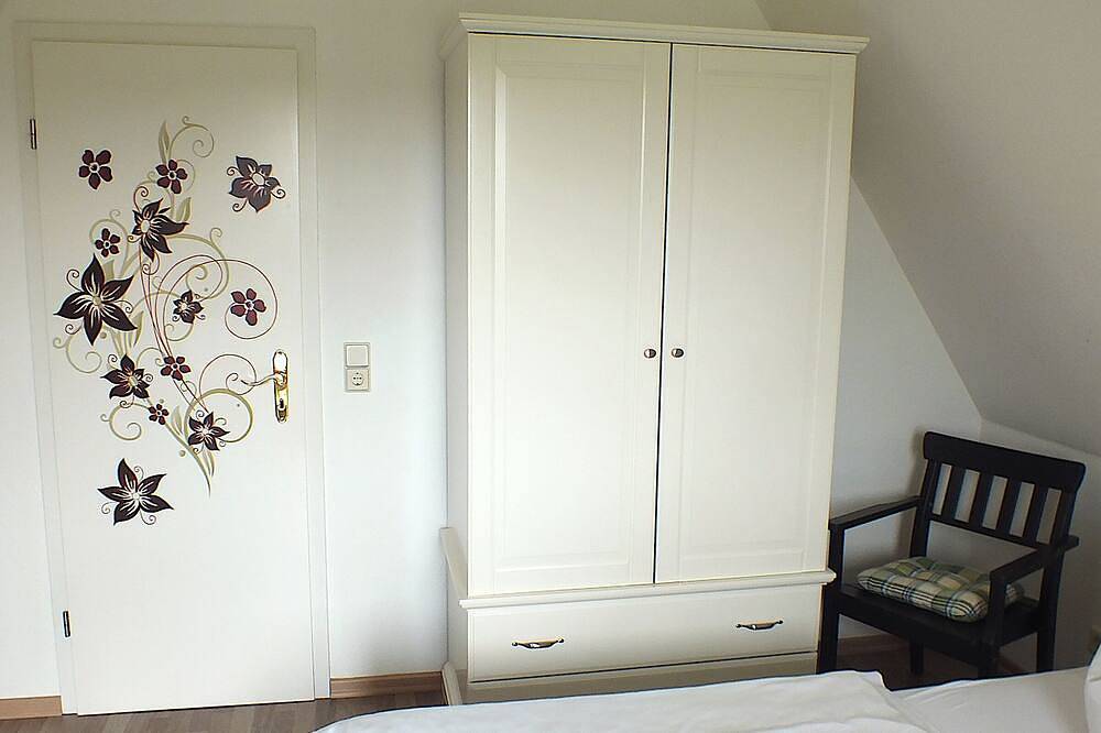 Finnhaus Elke - Holiday home for 4 people in the vacation village at the Marlow bird park in Marlow, Vorpommern-Rügen