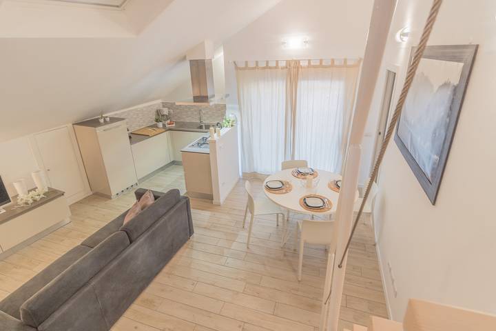Appartement entier, The Sweet Square Flat in Varenna, Commune de Varenna