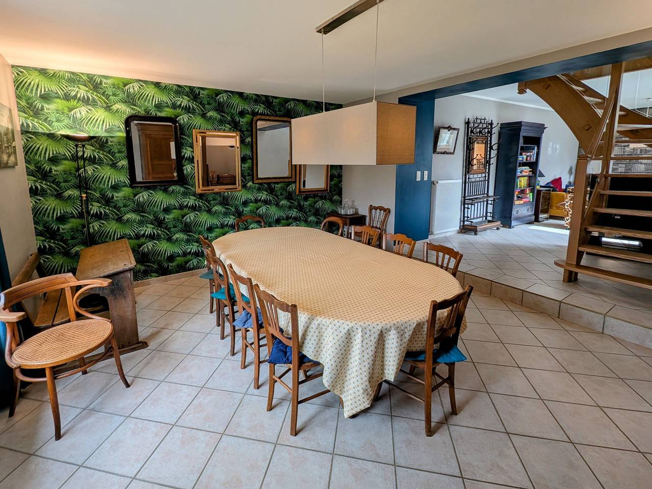 Gîte rénové Xviiième siècle, animaux acceptés, jardin clôturé in Semmadon, Haute-Saône