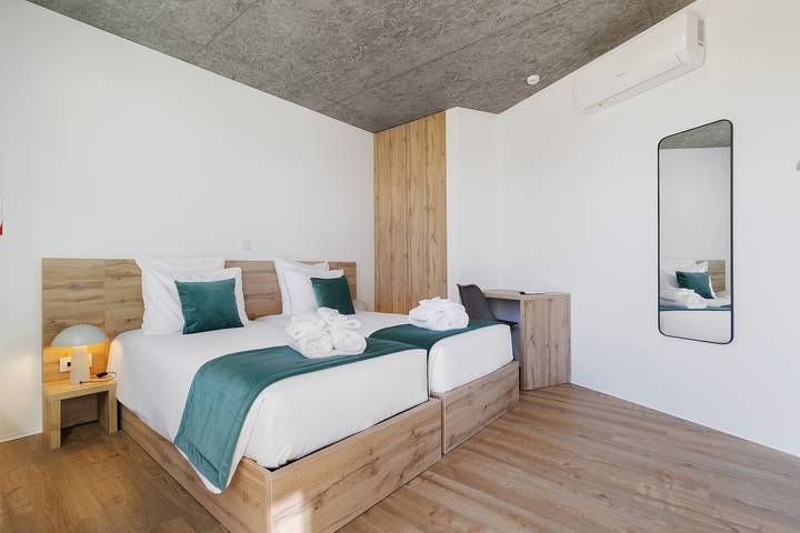 Ferienwohnung für 2 Personen, mit Kinderpool und Garten in Portugal