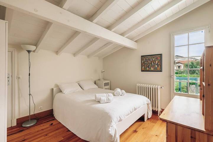 Location de vacances pour 12 personnes, avec jardin dans Le Phare (Biarritz) - 4