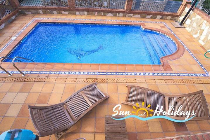 Casa rural para 8 personas, con Balcón y Terraza además de Jardín y Piscina en Vendrell - 3