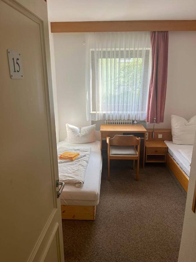 BnB für 2 Personen, mit Garten und Ausblick, mit Haustier in München - 3