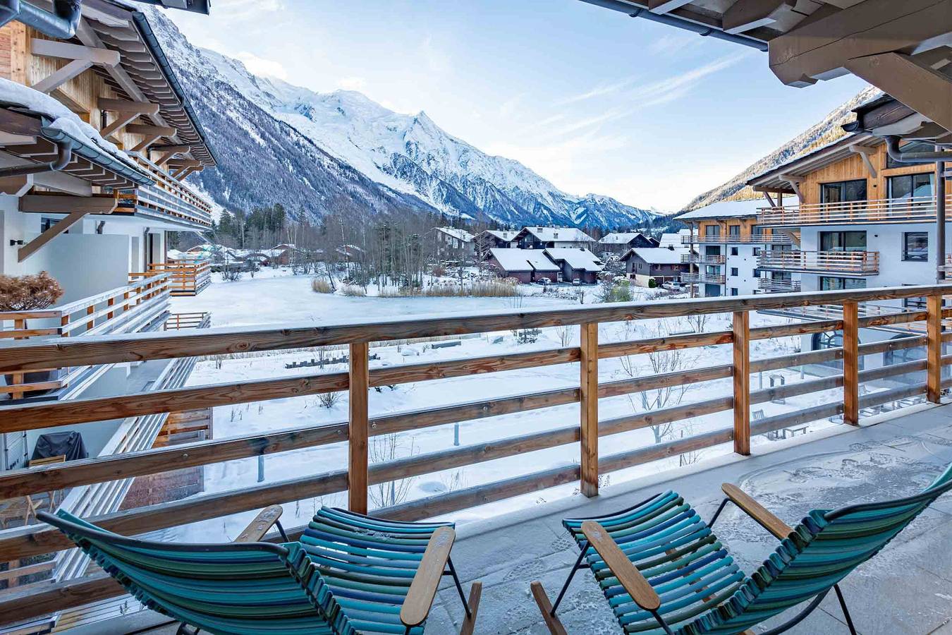 Ganze Ferienwohnung, Ski-in Appartement mit Pool und Parkplatz in Brevent-Flegere, Chamonix