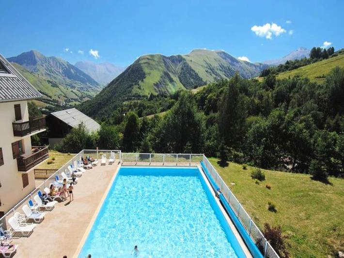 Gîte pour 4 personnes, avec piscine, animaux acceptés dans Col De La Croix De Fer - 2