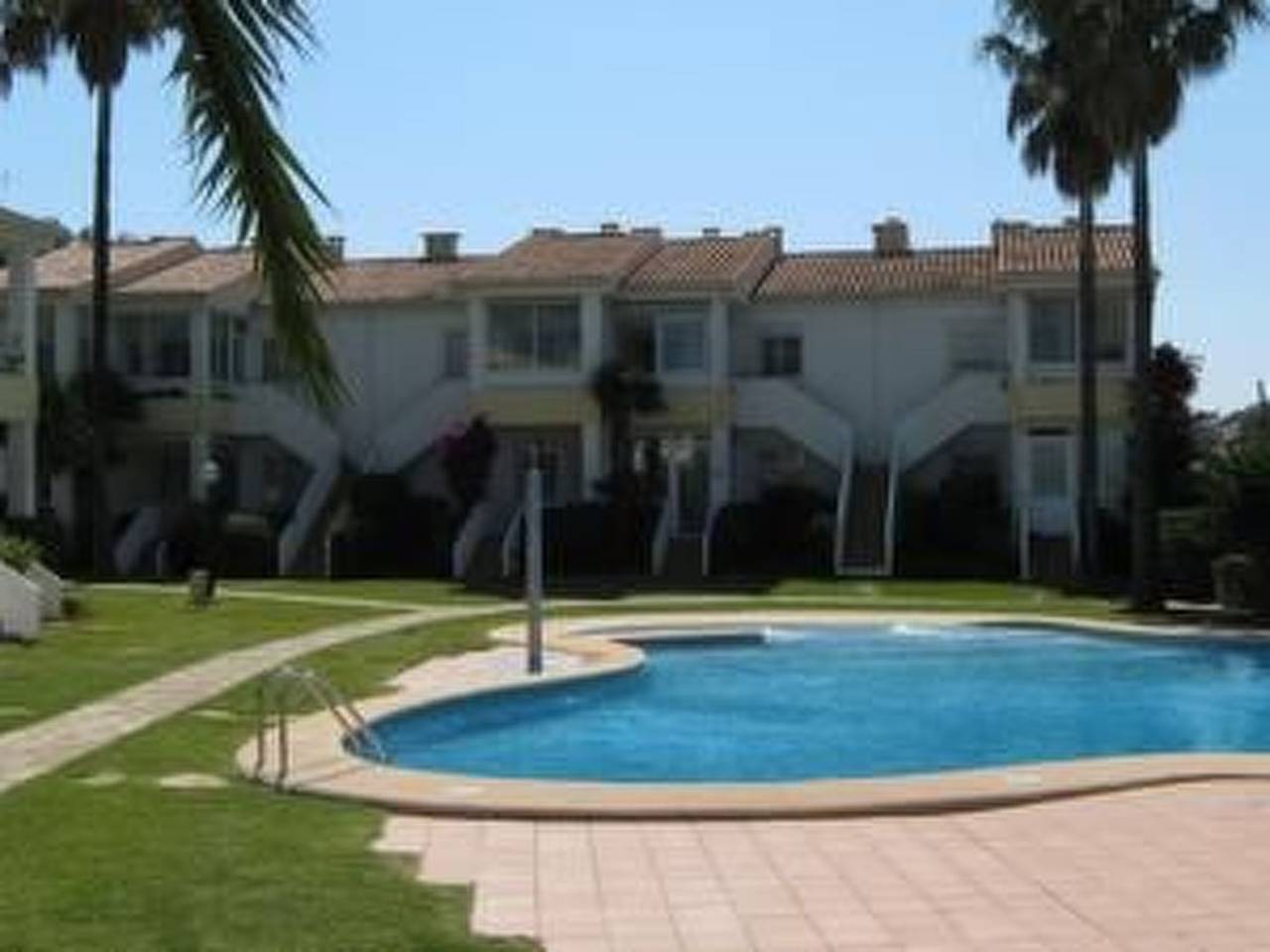 Apartamento entero, Wohnung mit Pool, Garten, Terrasse in Strandnähe in Montgó, Dénia