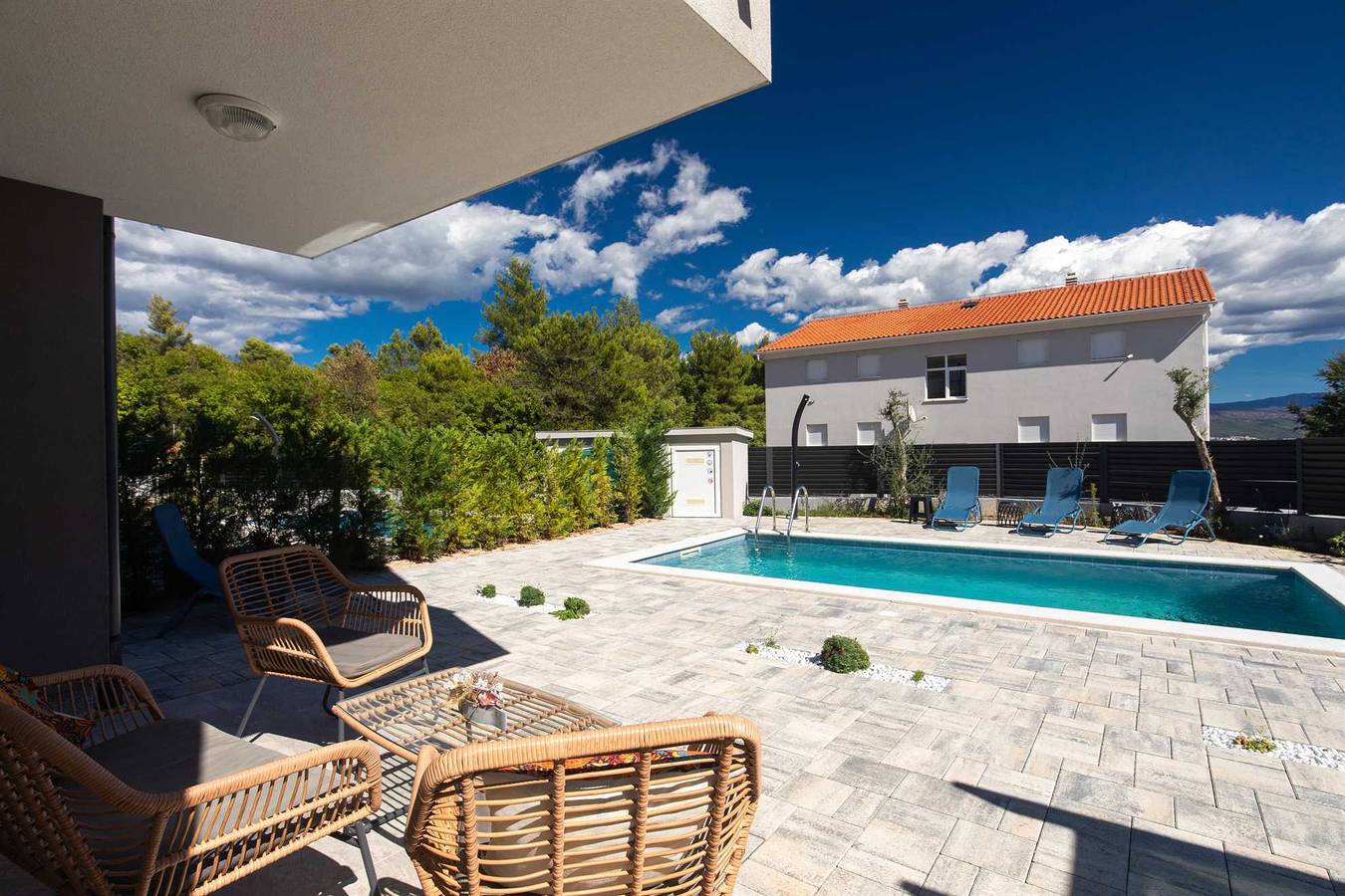 Ganze Wohnung, Apartment Patrick mit privatem Pool in Cizici, Krk