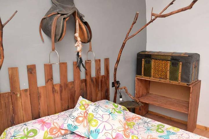 Gîte pour 6 personnes, avec jardin, animaux acceptés à La Pobla de Lillet - 4