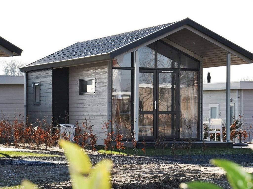Ferienhaus mit 1 Schlafzimmer in Hellevoetsluis, Niederländische Nordsee