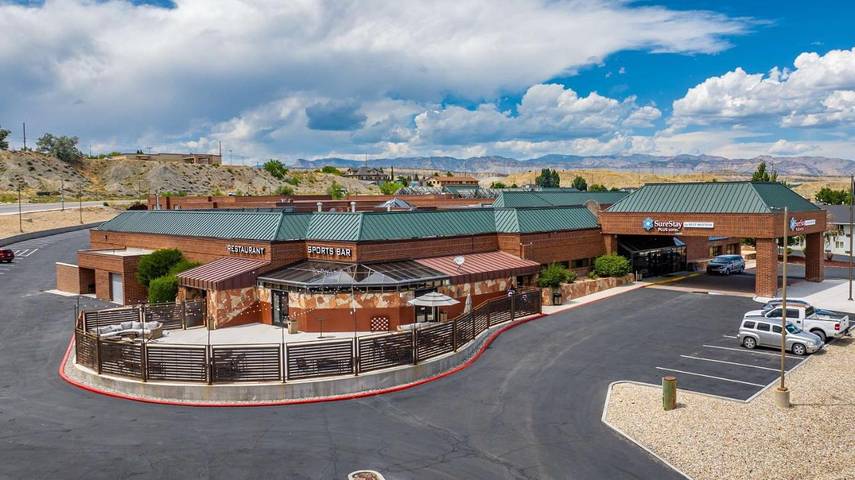 Hôtel pour 6 personnes, avec piscine et terrasse, animaux acceptés