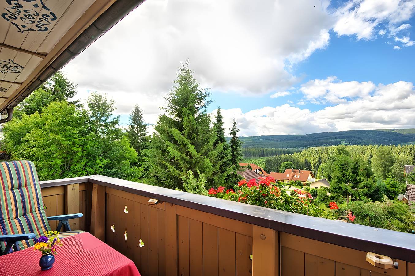 Entire apartment, Haus Schmid – Swallow’s Nest / Feldberg View / 2 Bedrooms / 2 Showers in Kappel (Lenzkirch), Lenzkirch
