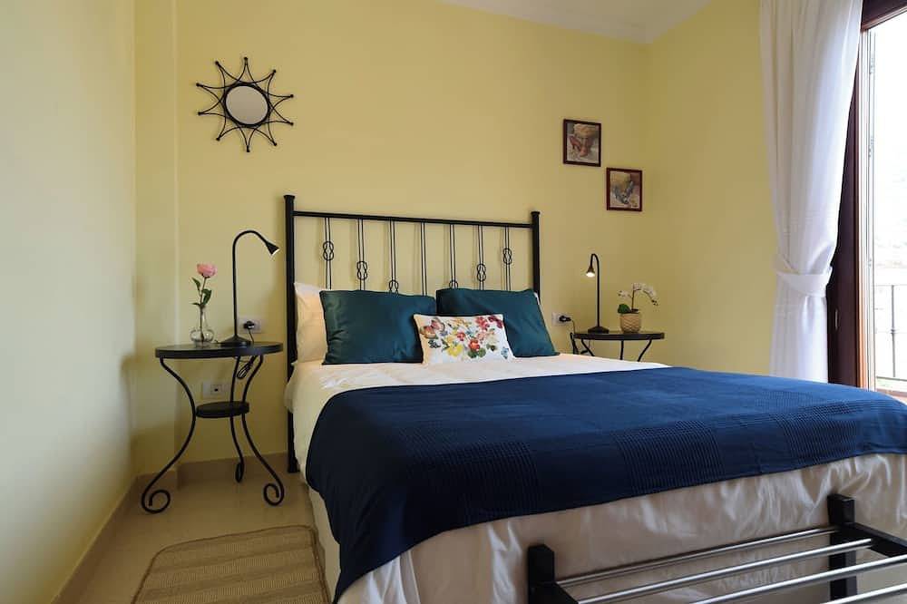 La Mar Salá, Punta del Hidalgo in Punta del Hidalgo, San Cristóbal de La Laguna