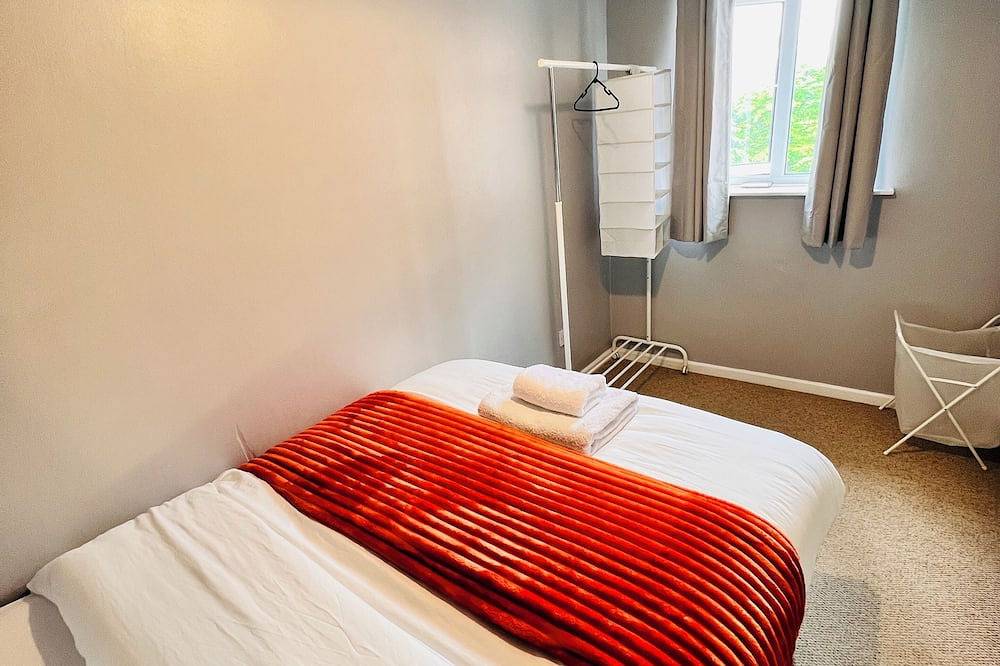 Apartamento entero, 2‑Bed Luxe Retreat near Leagrave Stn, L&D Hosp, Ltn Airport & Whipsnade Zoo. in Luton, Chiltern Hills