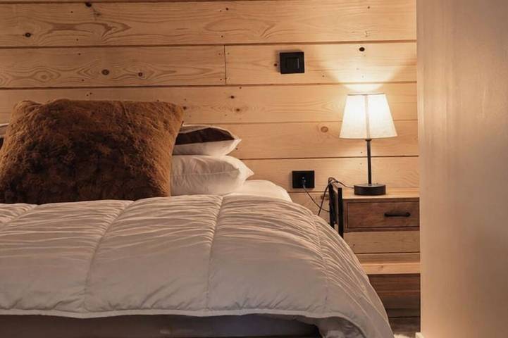 Berghütte-Ensuite mit Bad in Super Besse, Besse-et-Saint-Anastaise