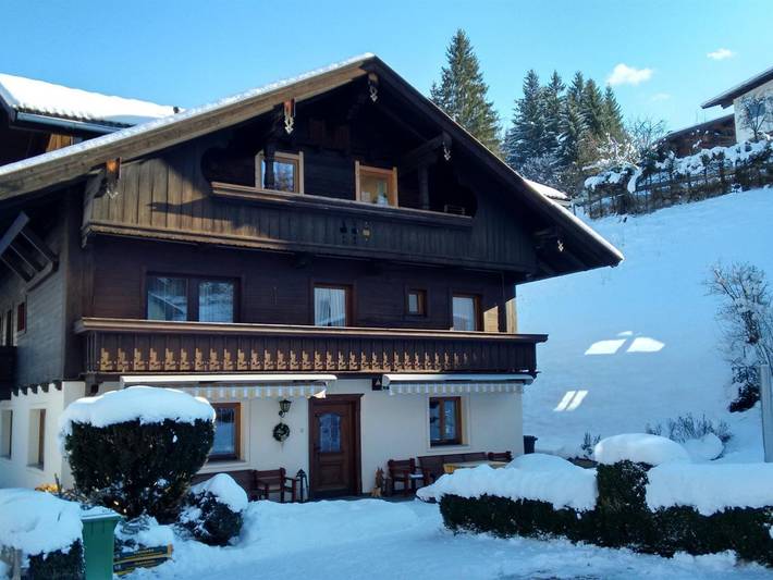 Ferienwohnung für 4 Personen, mit Balkon und Garten, kinderfreundlich in Reith im Alpbachtal