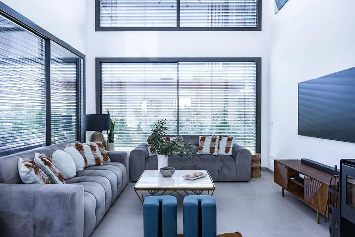 Chalet para 9 personas, con terraza y jardín además de piscina y jacuzzi en Alt Empordà - 3