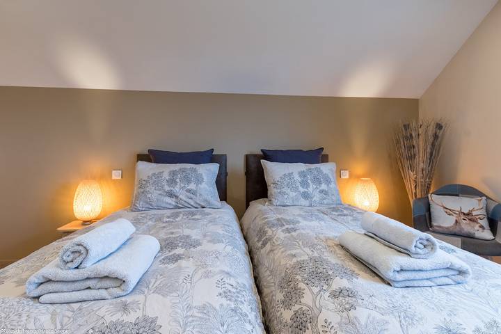 Location de vacances pour 3 personnes, avec sauna et jardin dans Vyans-le-Val