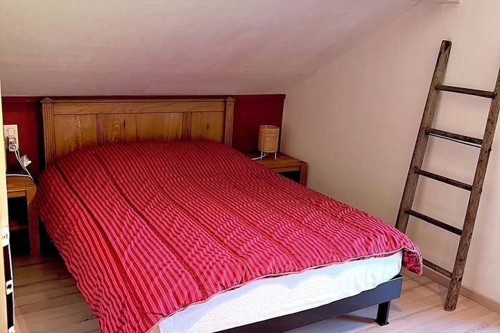 Gîte pour 4 personnes, avec balcon, animaux acceptés dans Lac de Bonlieu - 3