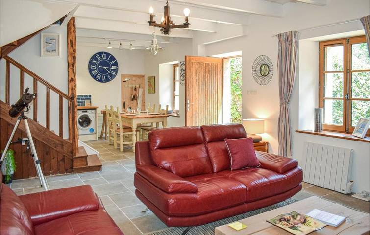 Location de vacances pour 4 personnes, avec jardin à Quemper-Guézennec - 3