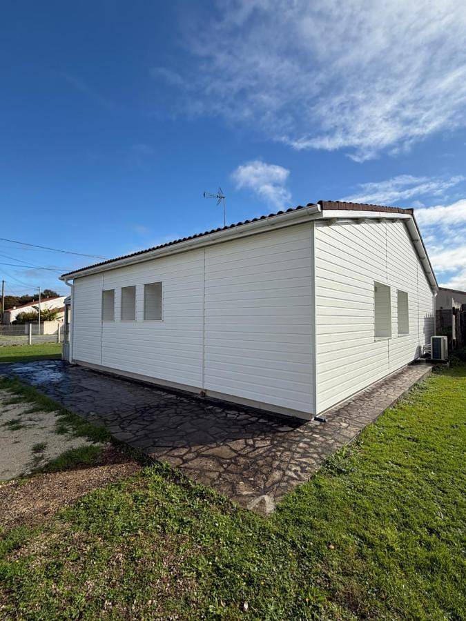 Location de vacances pour 5 personnes, avec jardin et terrasse à Rétaud - 3