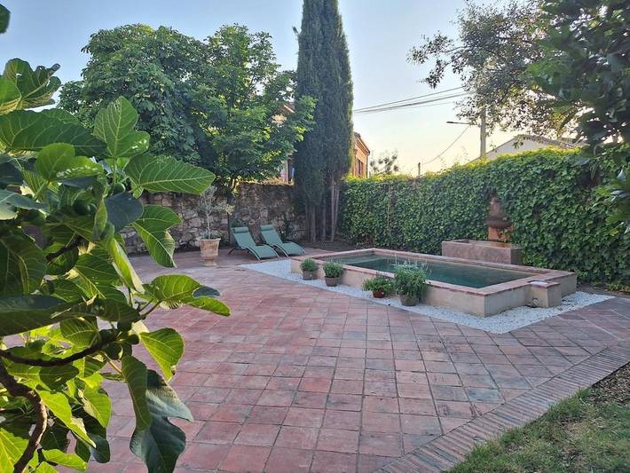 Casa rural para 8 personas, con Balcón además de Terraza y Piscina en Torreiglesias
