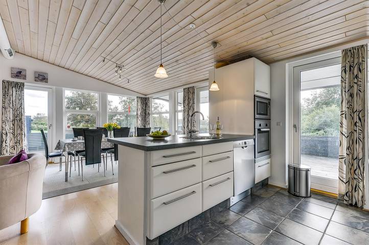 Ferienhaus für 8 Personen, mit Sauna und Garten sowie Whirlpool und Terrasse, mit Haustier in Eskov Strandpark - 2