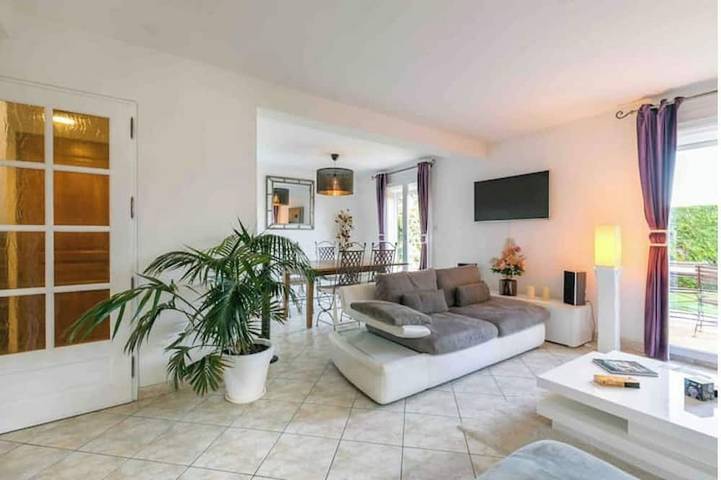 Holiday home for 6 people, with garden and terrace - 1