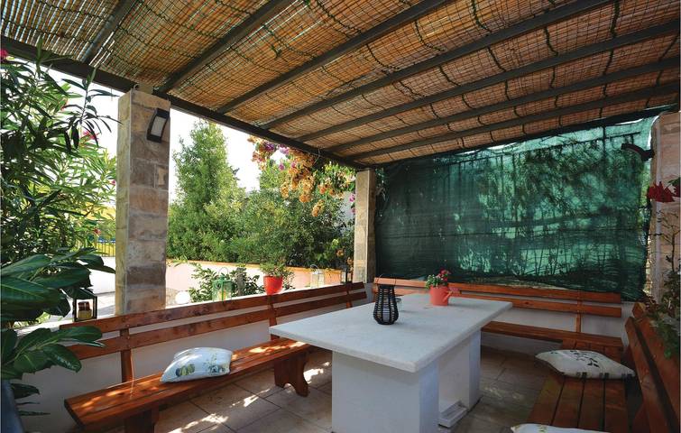 Gîte pour 3 personnes, avec terrasse à Stari Grad - 4