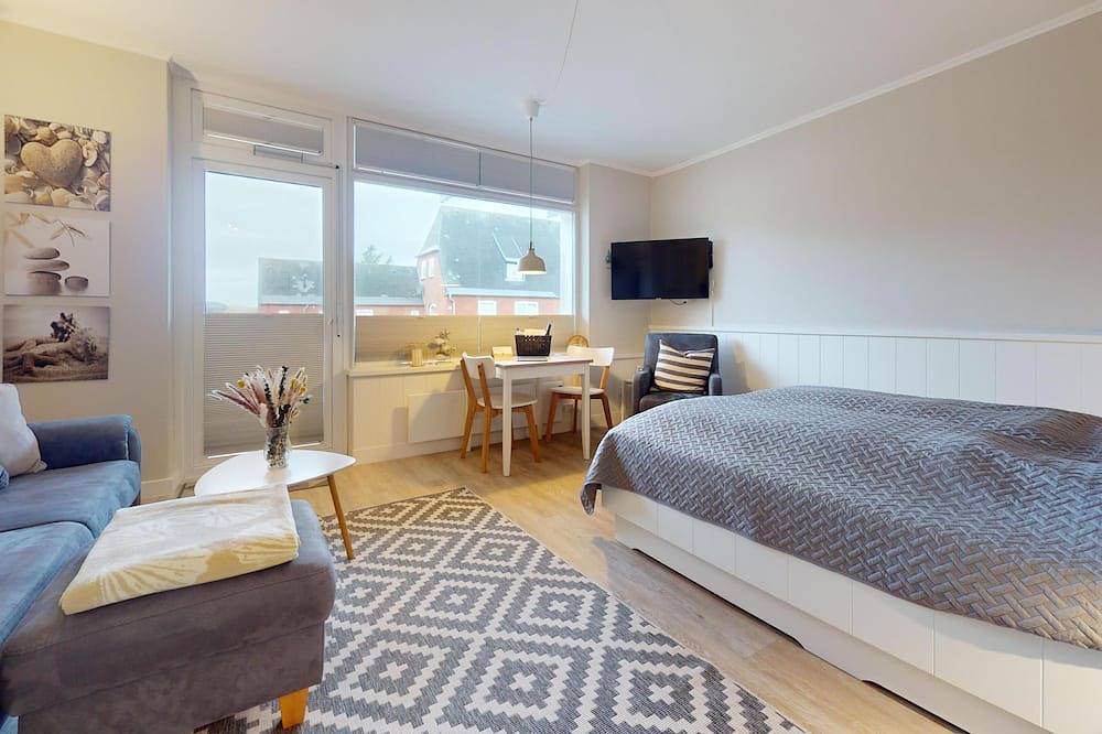 Ganze Wohnung, Modernes 1-Zimmer Apartment mit Balkon und hochwertigen Tischlereinbauten in Hörnum, Sylt