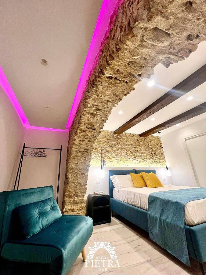 Arco di Pietra B&B in Crotone, Crotone Provinz