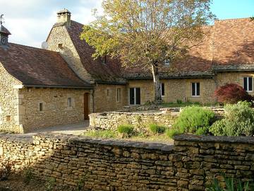 Gîte pour 5 personnes, avec jardin et terrasse à Archignac