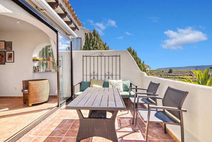 Location de vacances pour 6 personnes, avec jardin et bassin pour enfant à Teulada - 2